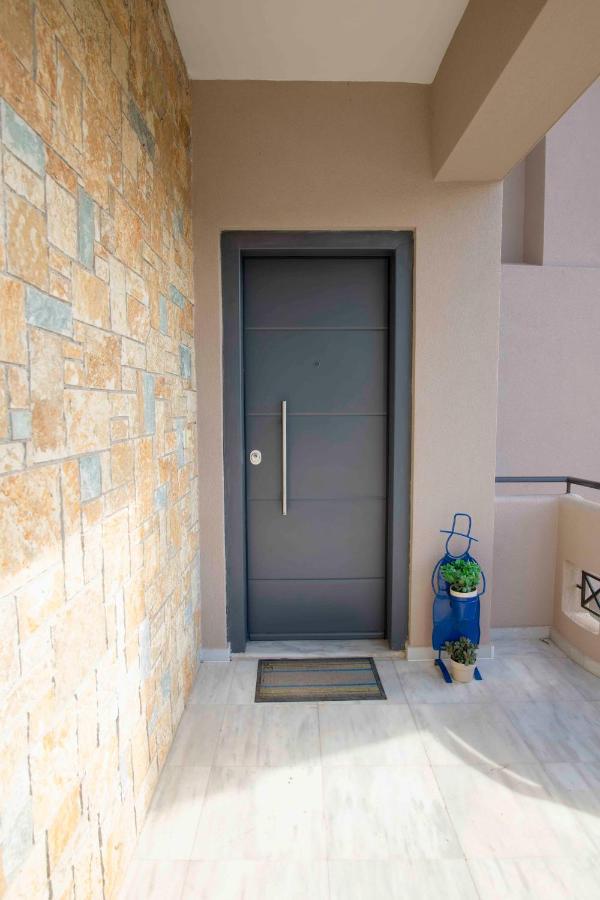 Helios: Charming Beach Home Next To Crystal Waters Néa Mákri Extérieur photo